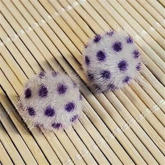 Handmade Faux Fur Fuzzy Polka Dot Earrings Off White Purple - Picture 3 of 3